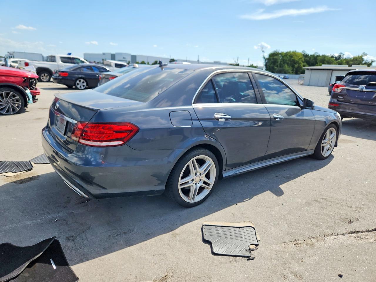2014 MERCEDES-BENZ E-CLASS
