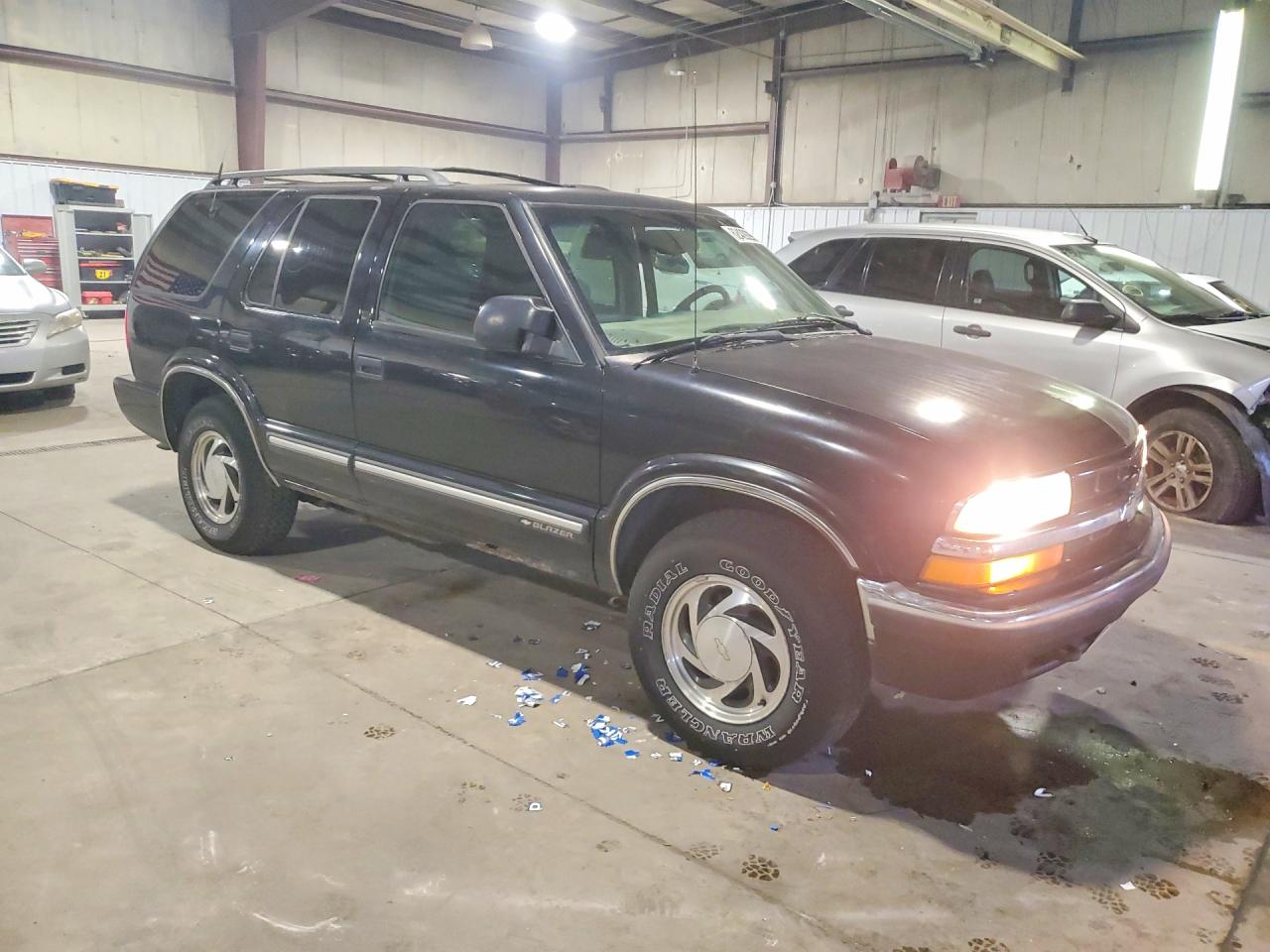 2001 CHEVROLET BLAZER