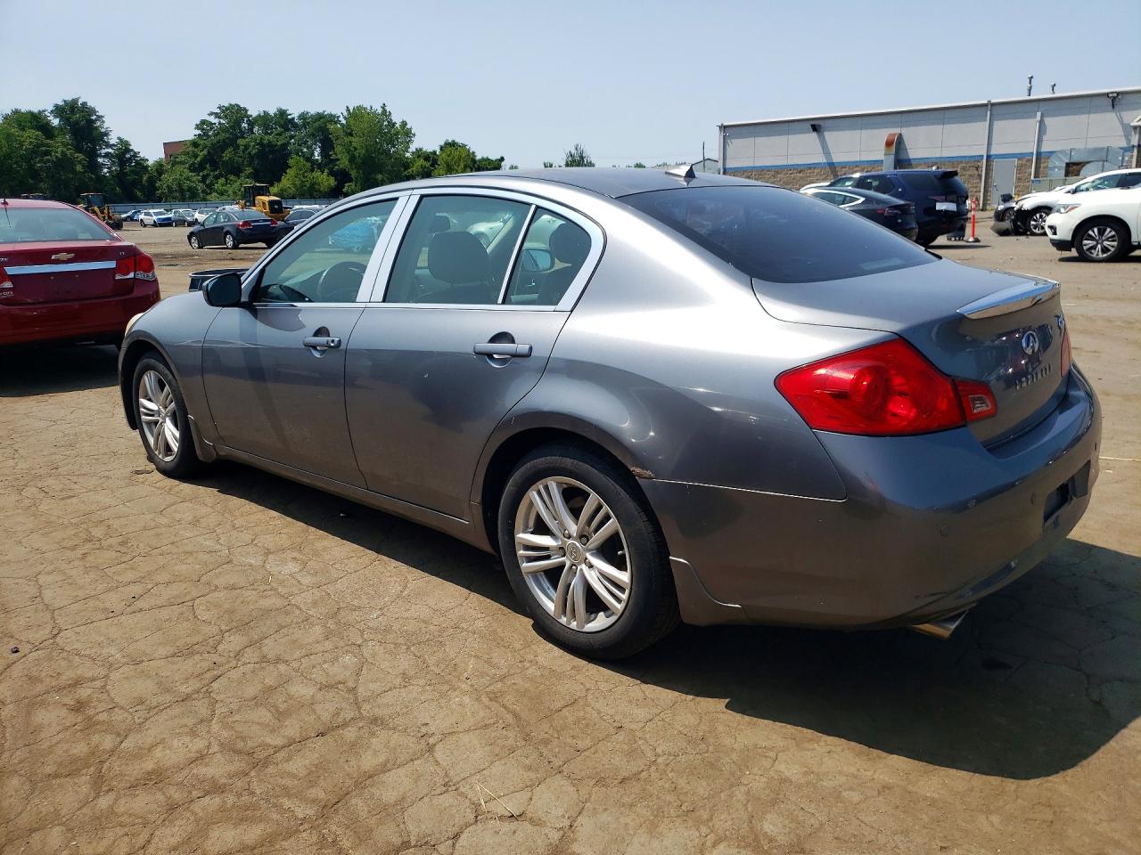 2010 INFINITI G37