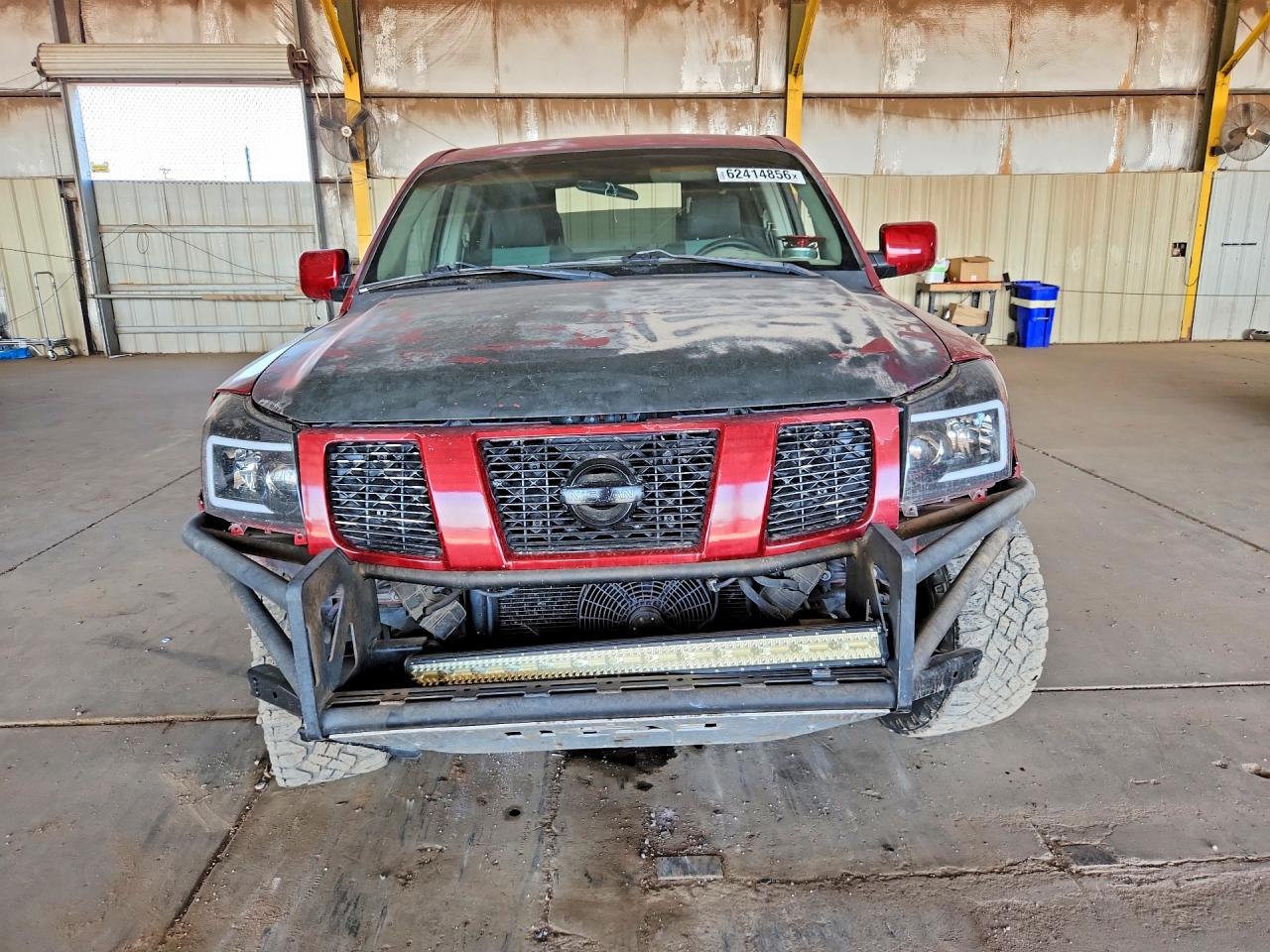 2005 NISSAN TITAN