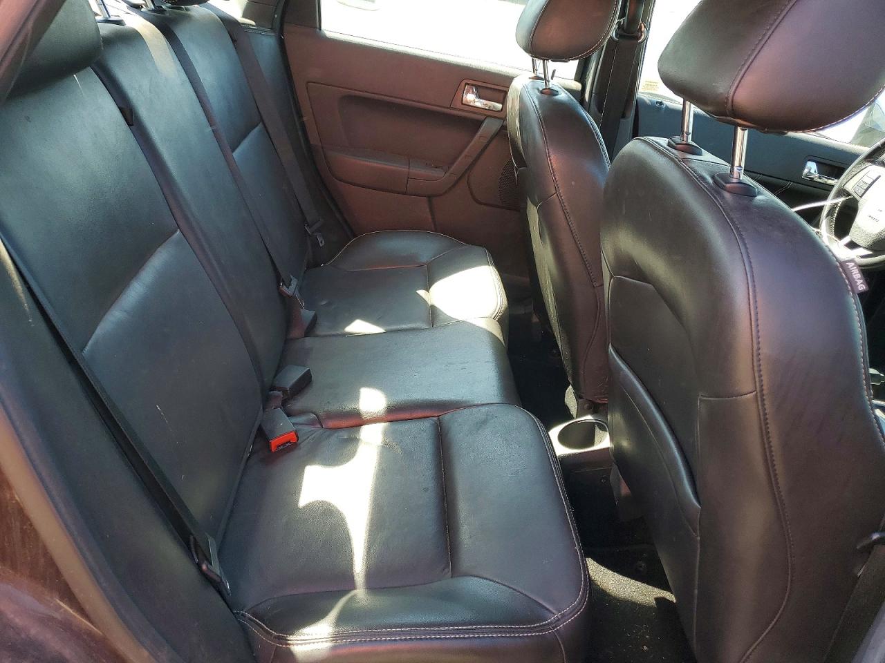 2010 FORD FOCUS