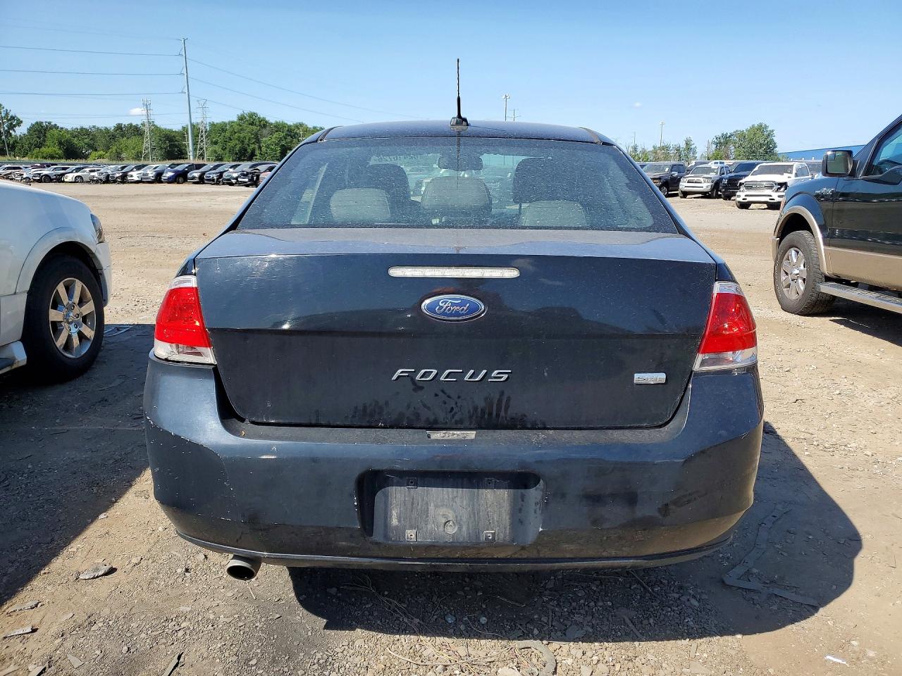 2010 FORD FOCUS
