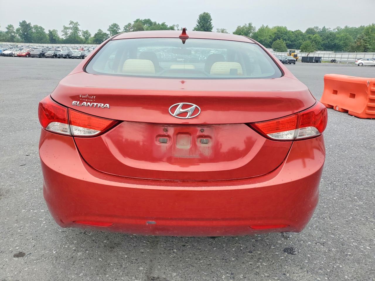 2012 HYUNDAI ELANTRA