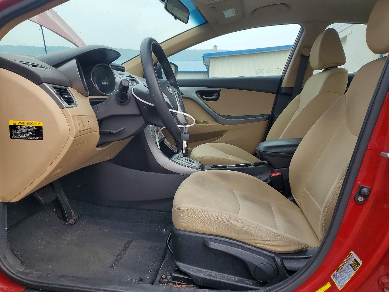 2012 HYUNDAI ELANTRA