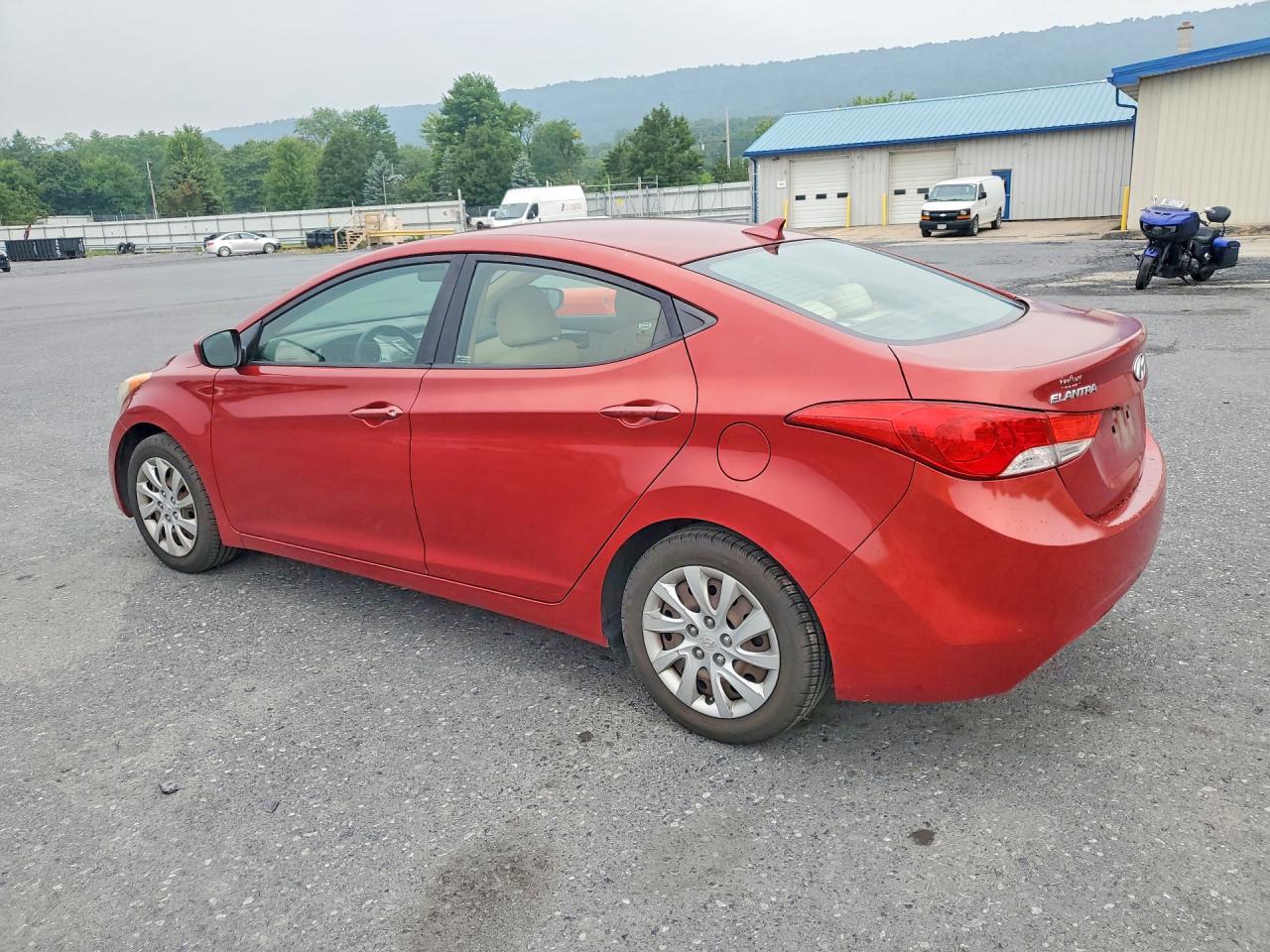 2012 HYUNDAI ELANTRA