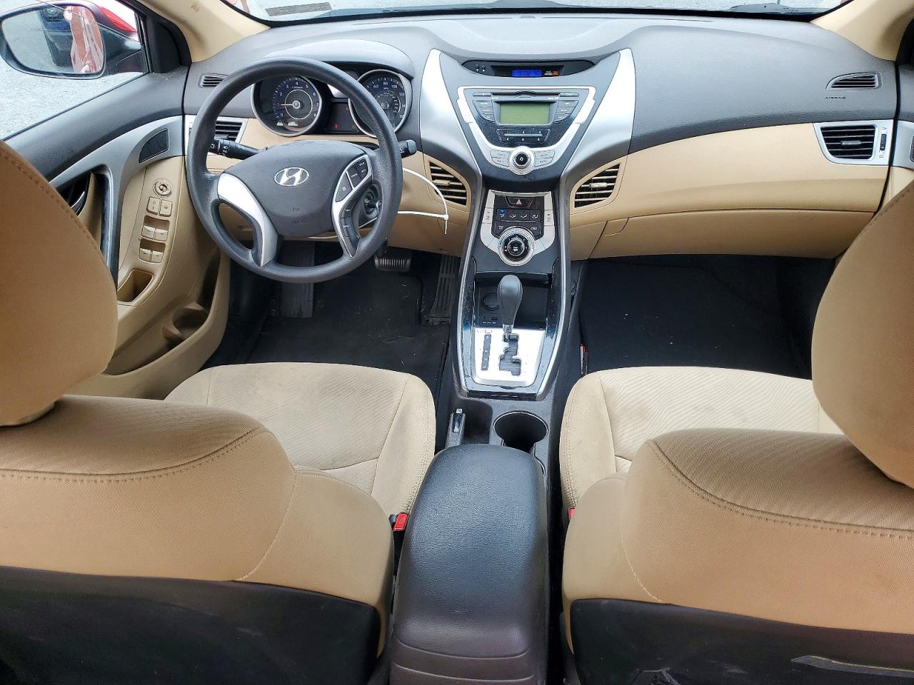 2012 HYUNDAI ELANTRA