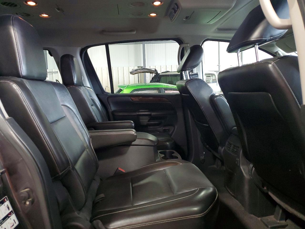 2012 NISSAN ARMADA