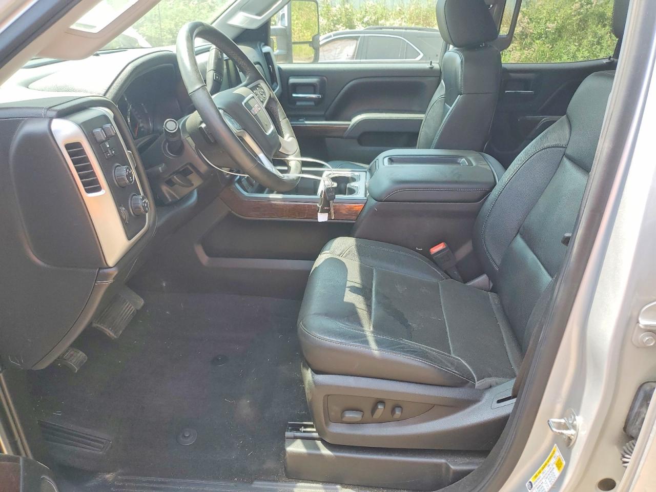 2015 GMC SIERRA