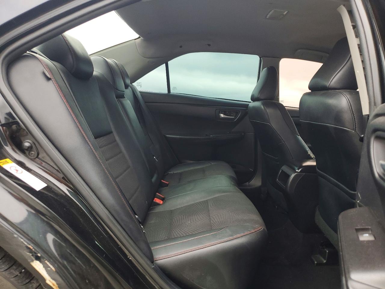 2017 TOYOTA CAMRY