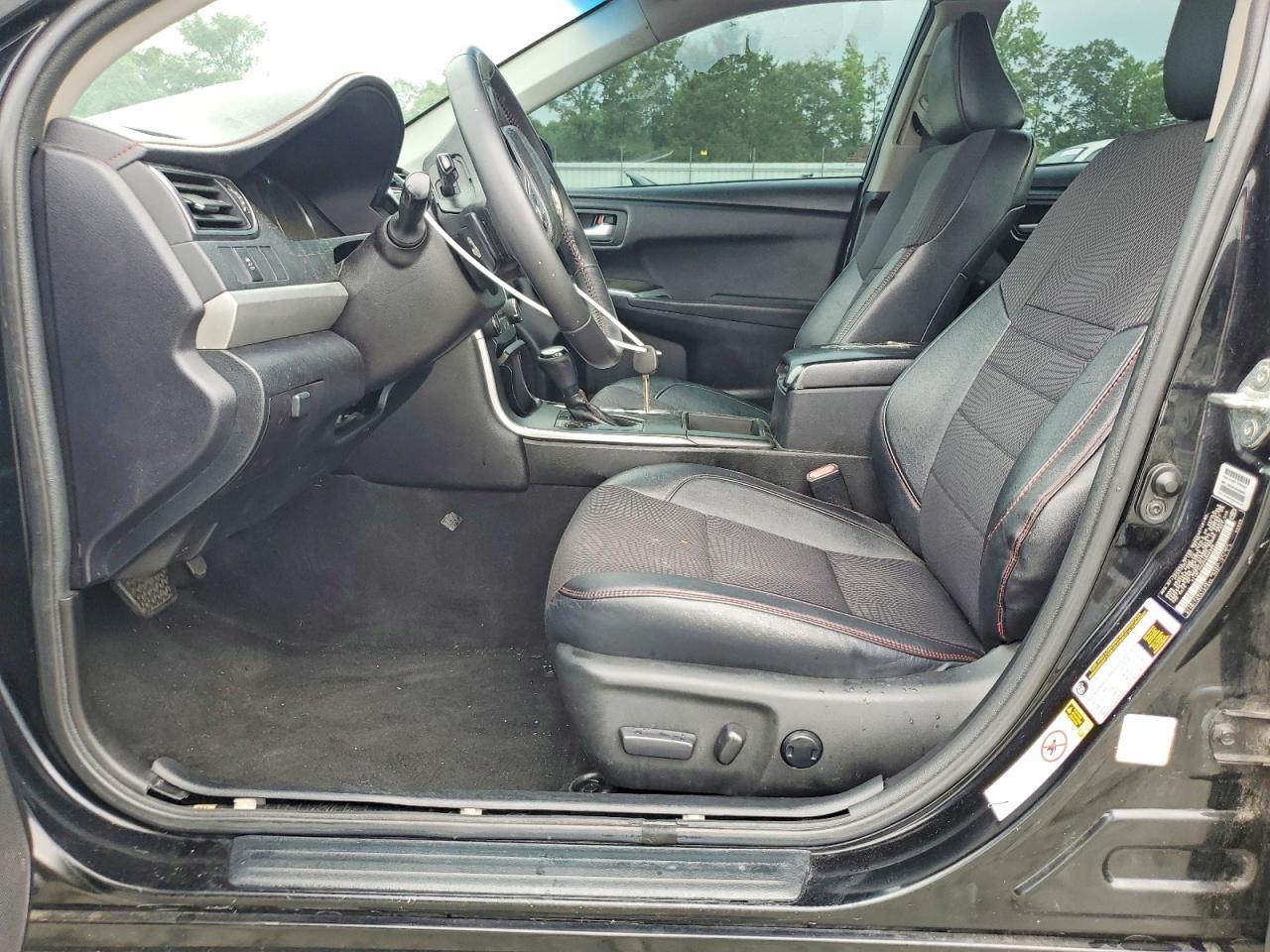 2017 TOYOTA CAMRY