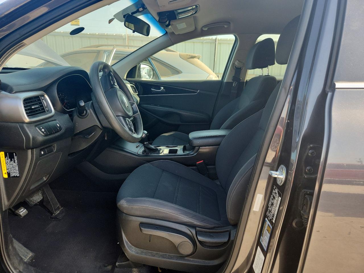 2017 KIA SORENTO