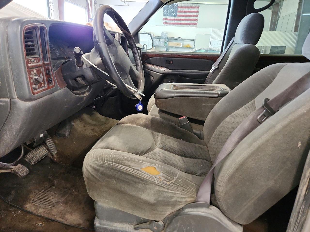 2004 CHEVROLET SILVERADO
