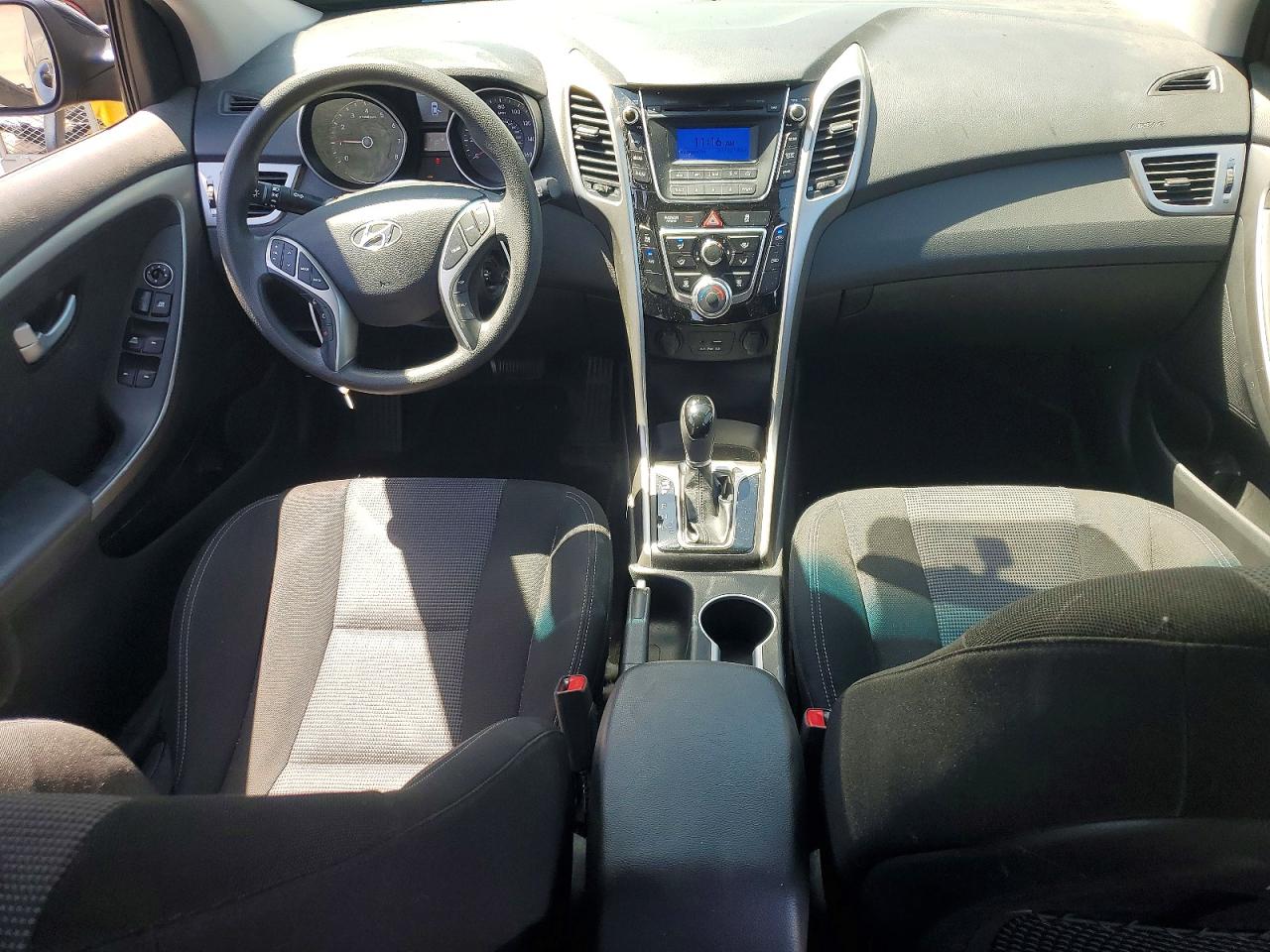 2017 HYUNDAI ELANTRA