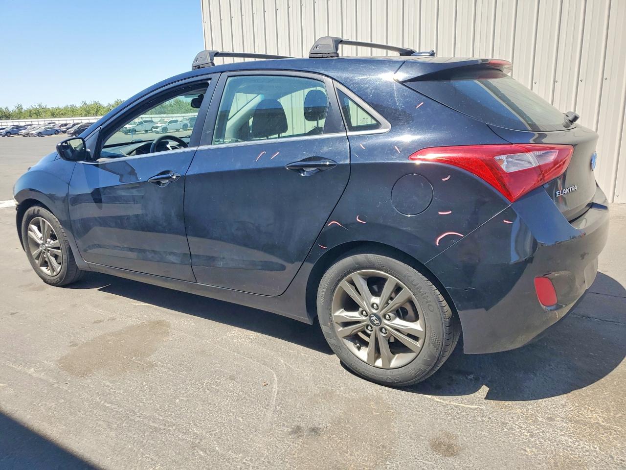 2017 HYUNDAI ELANTRA