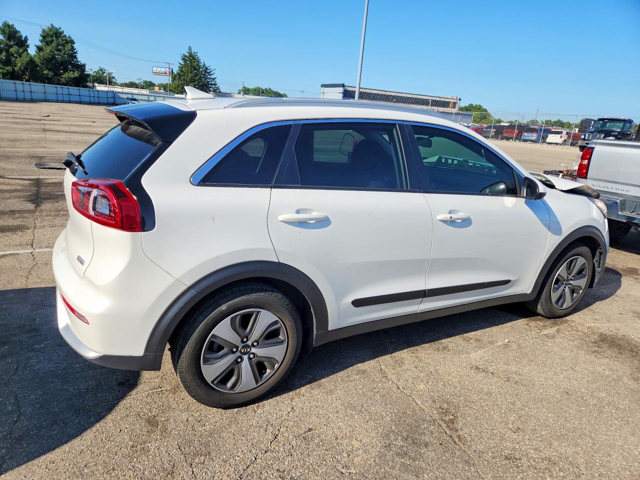 2017 KIA NIRO