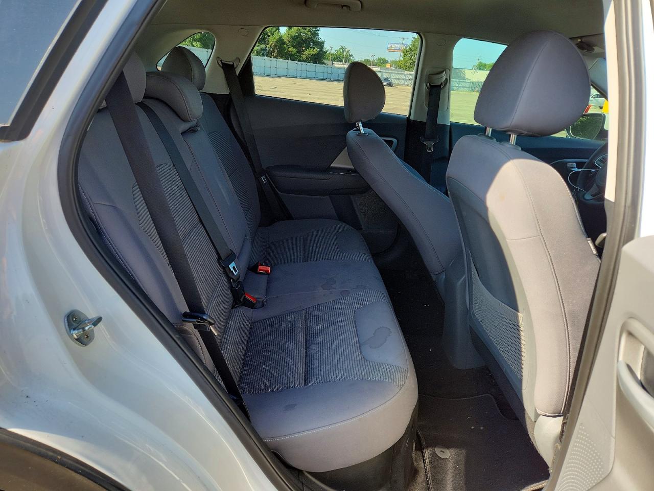 2017 KIA NIRO