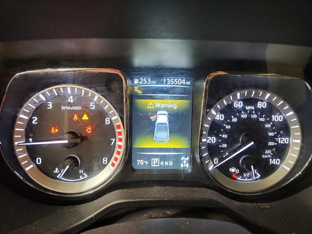 2017 NISSAN TITAN