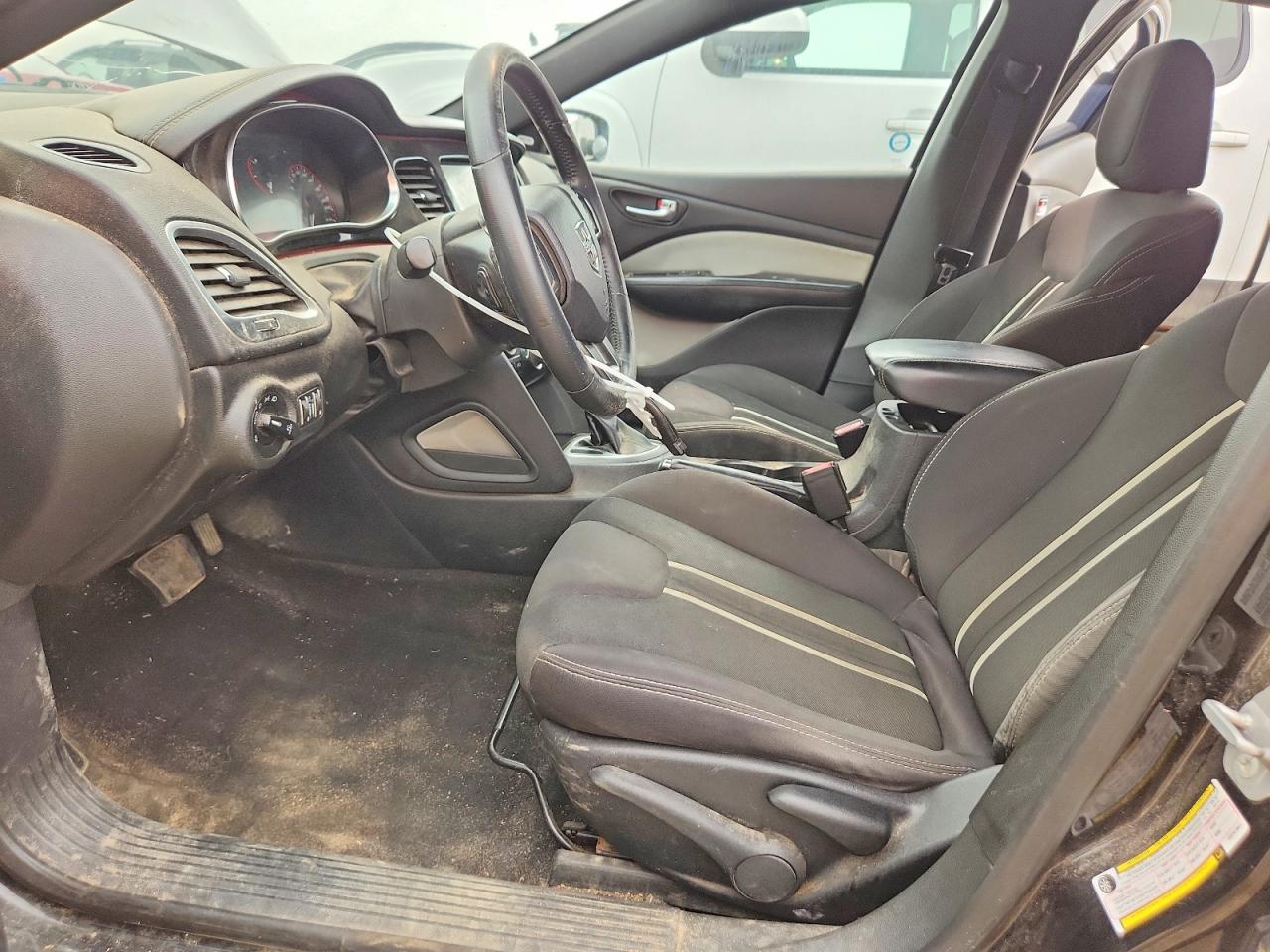 2014 DODGE DART