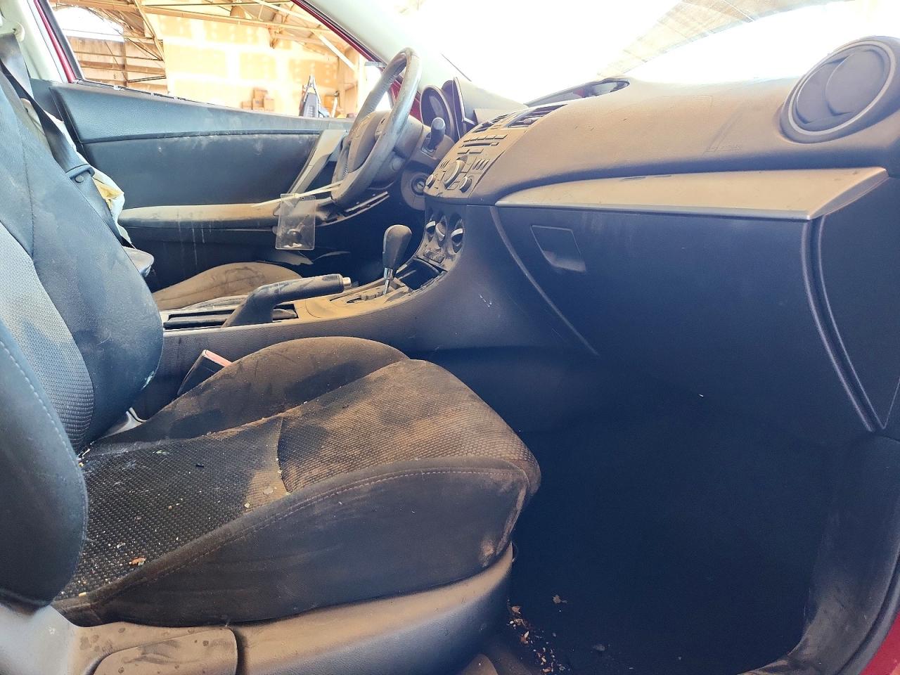 2012 MAZDA MAZDA3