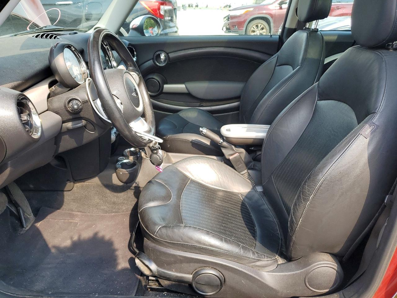2009 MINI COOPER