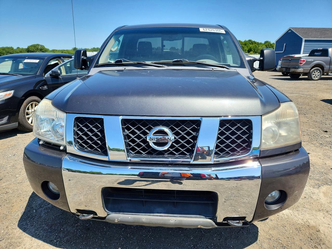 2006 NISSAN TITAN