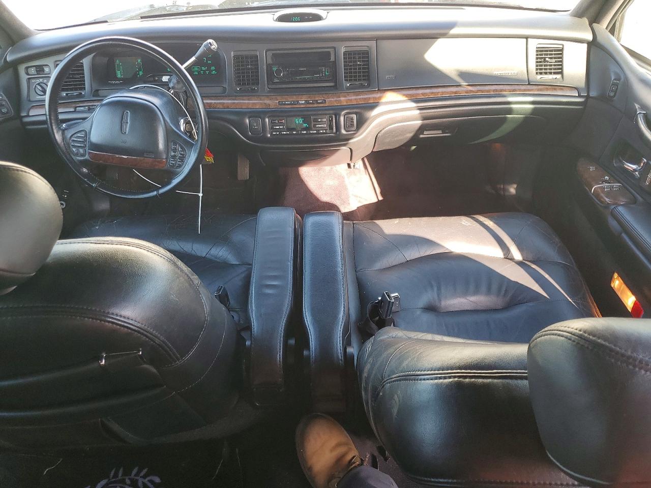 1995 LINCOLN TOWNCAR