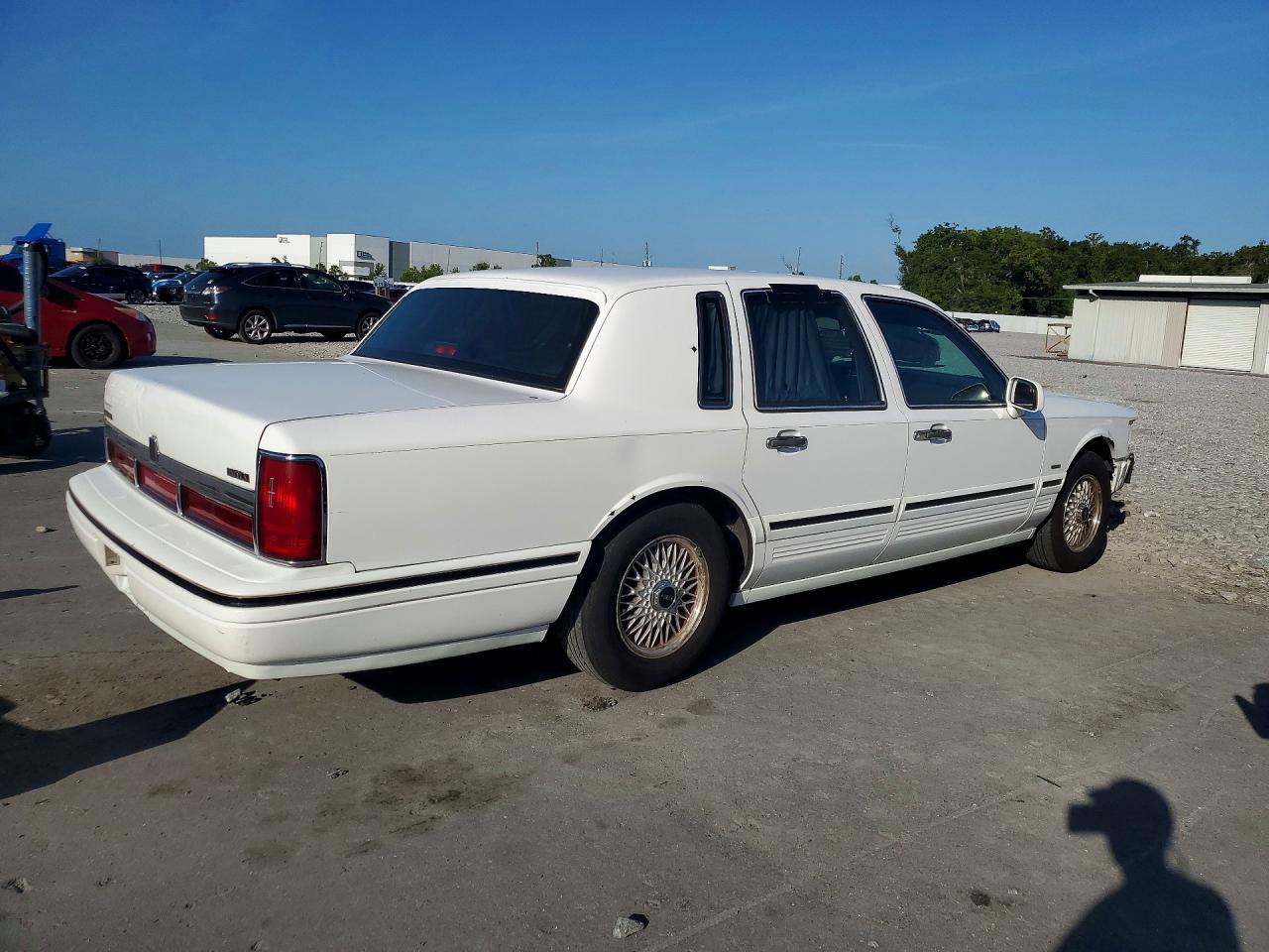 1995 LINCOLN TOWNCAR