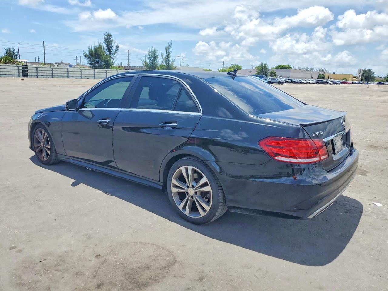 2014 MERCEDES-BENZ E-CLASS