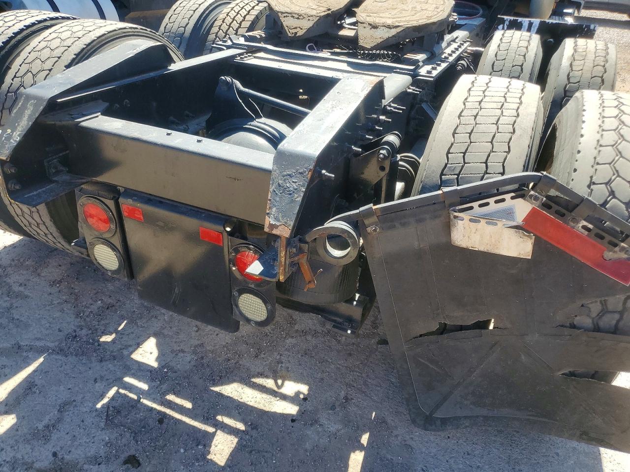 2015 MACK ALL OTHER