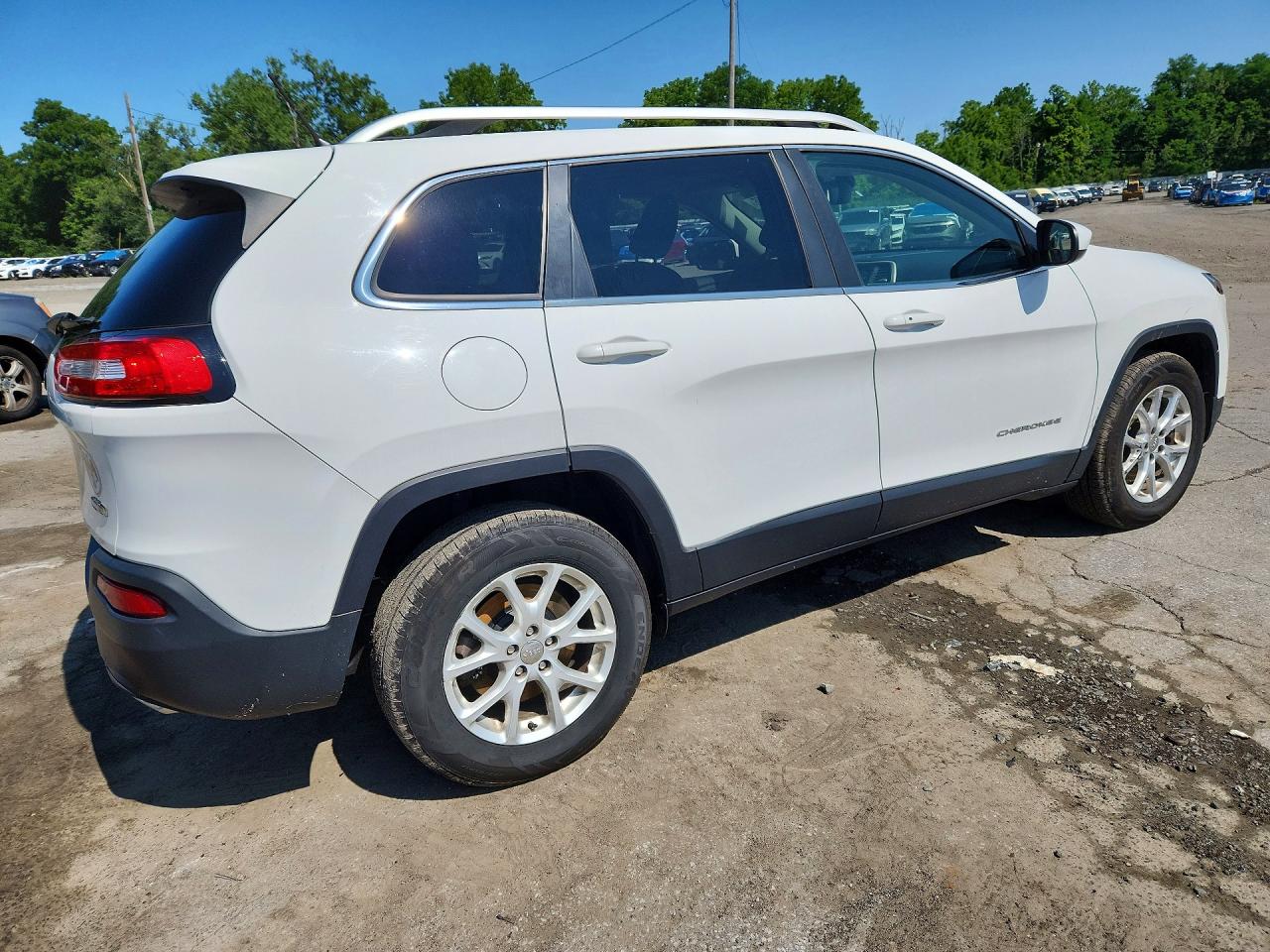 2015 JEEP CHEROKEE
