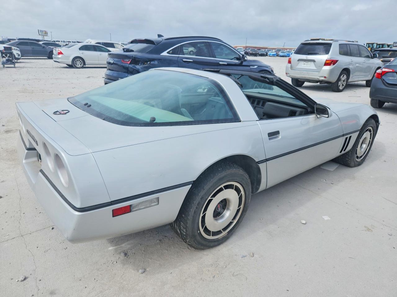 1985 CHEVROLET CORVETTE