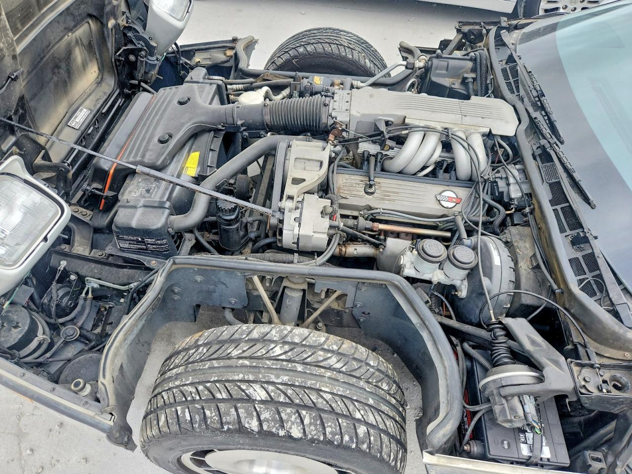 1985 CHEVROLET CORVETTE