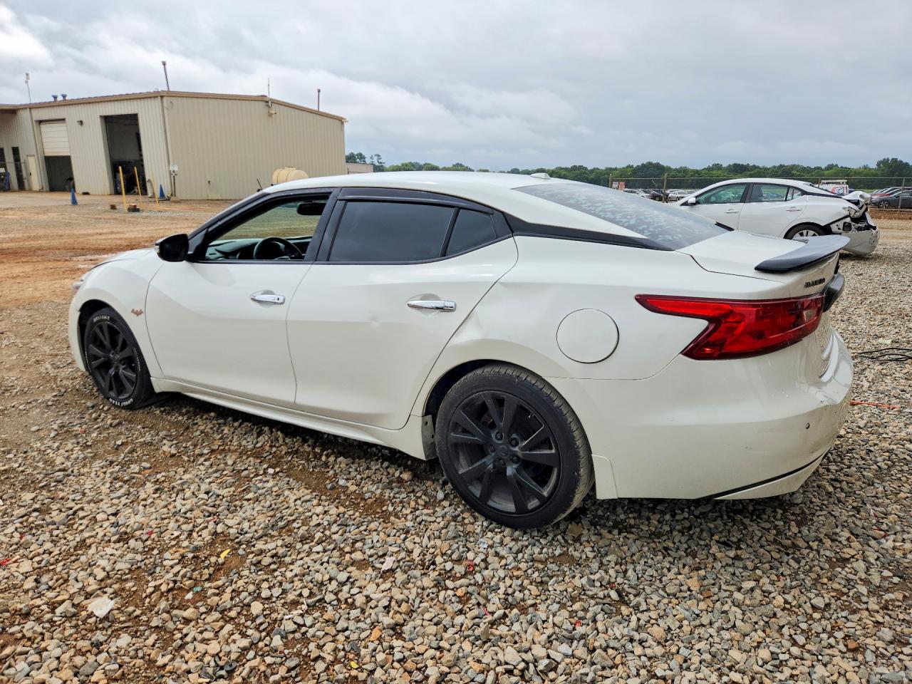 2018 NISSAN MAXIMA