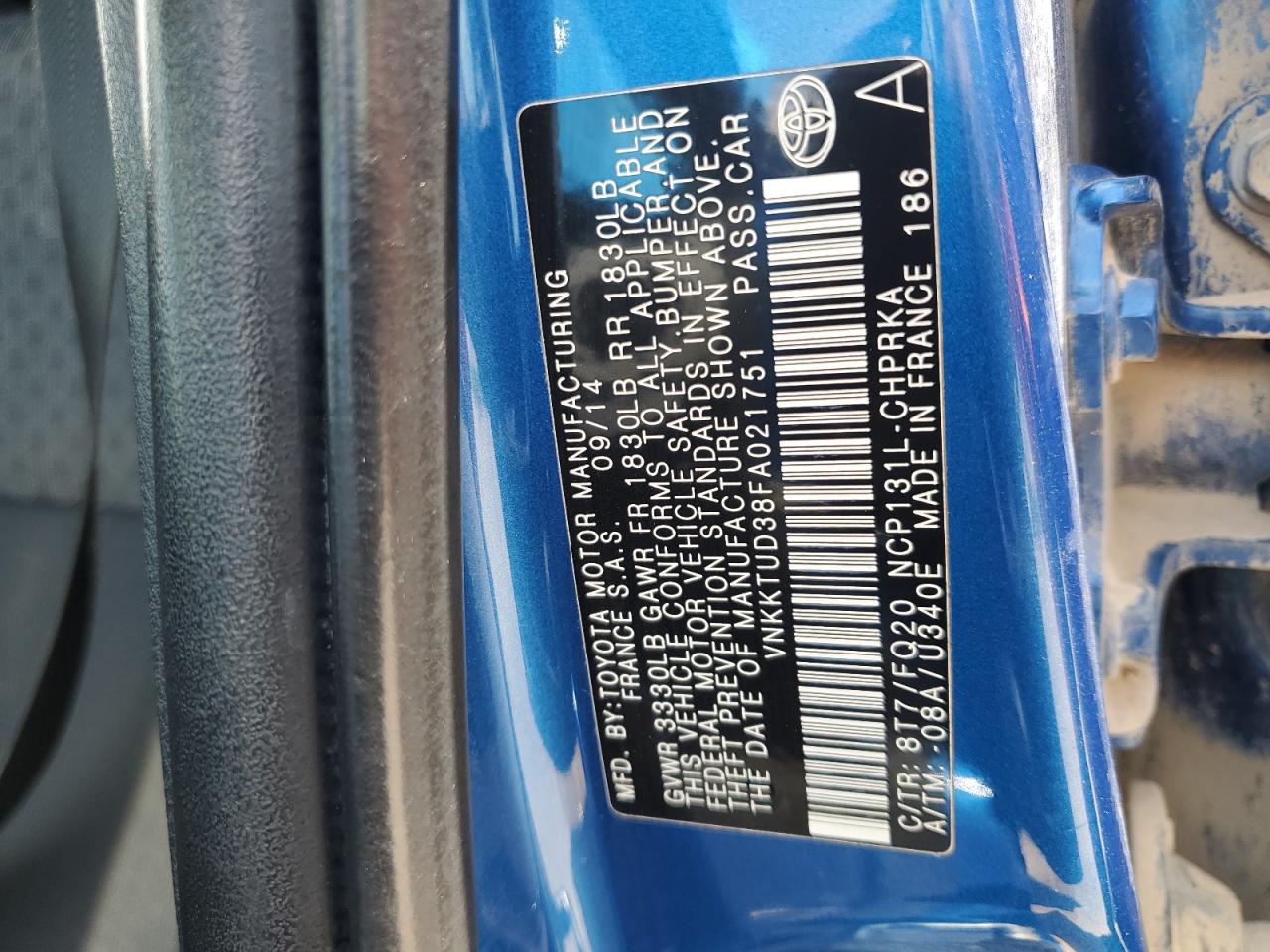 2015 TOYOTA YARIS