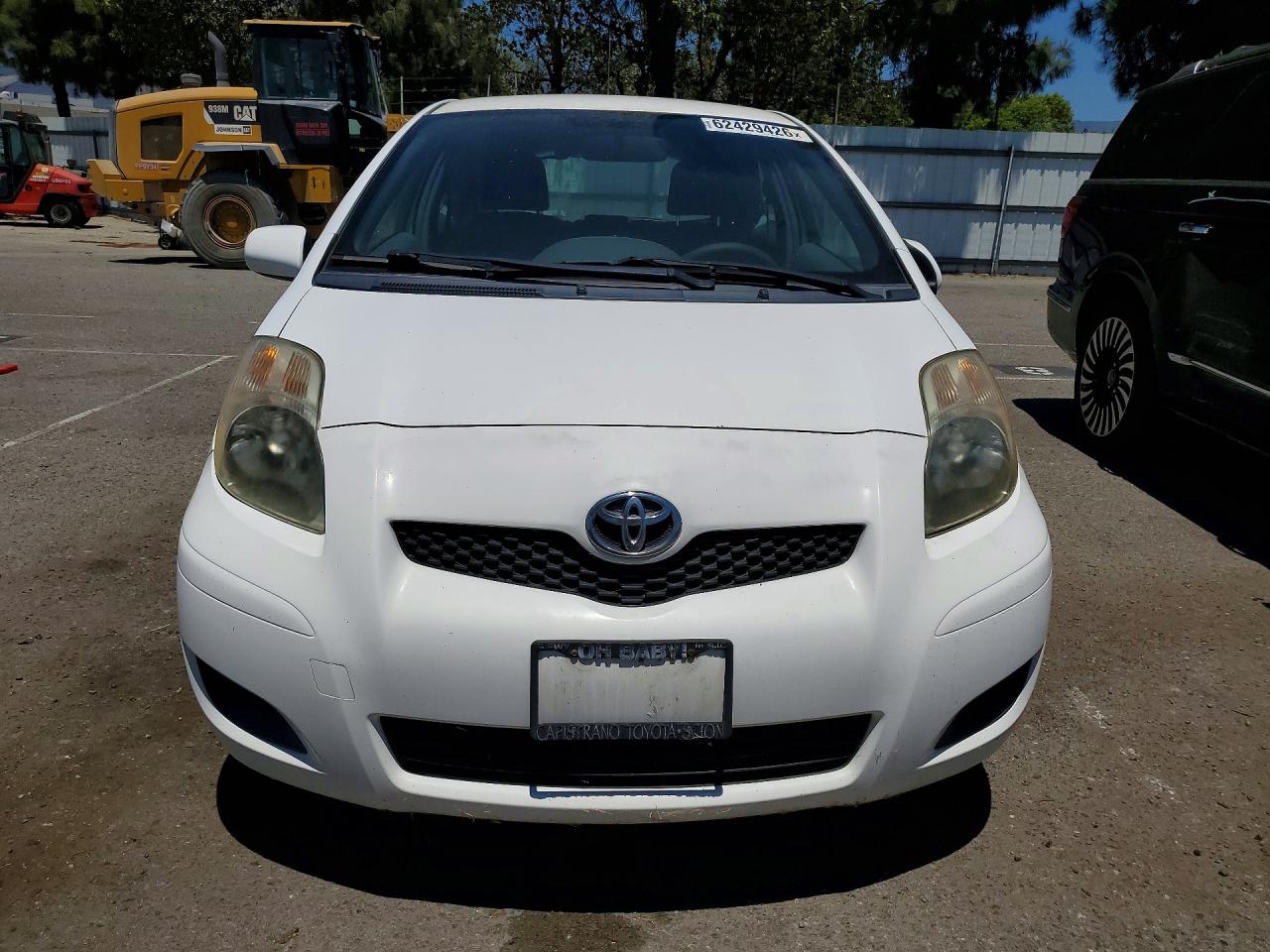 2011 TOYOTA YARIS