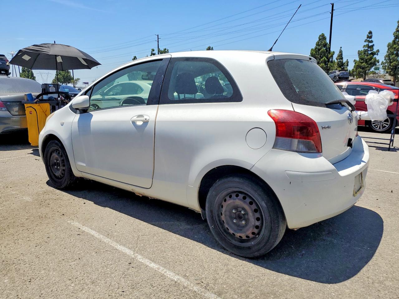 2011 TOYOTA YARIS