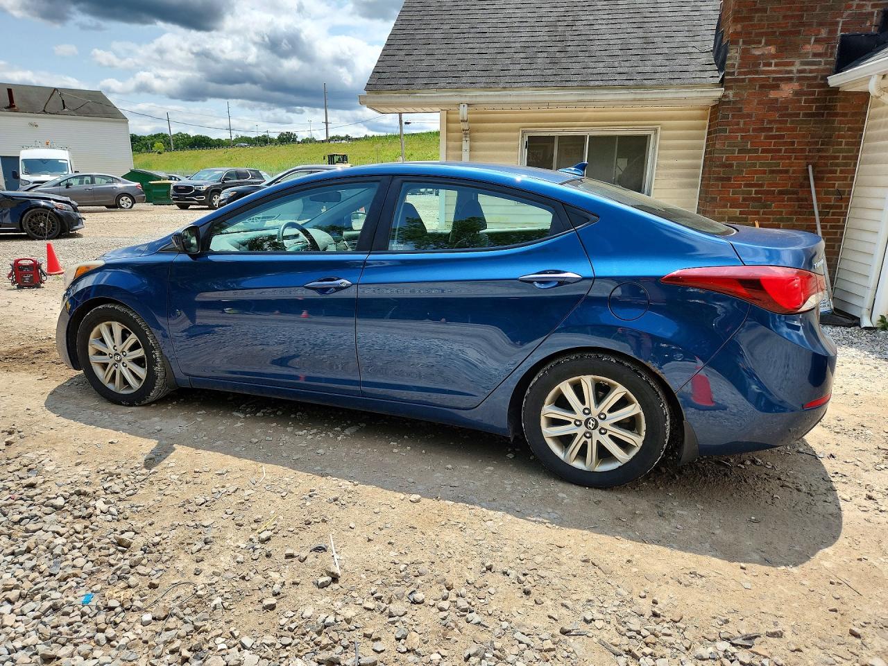 2015 HYUNDAI ELANTRA