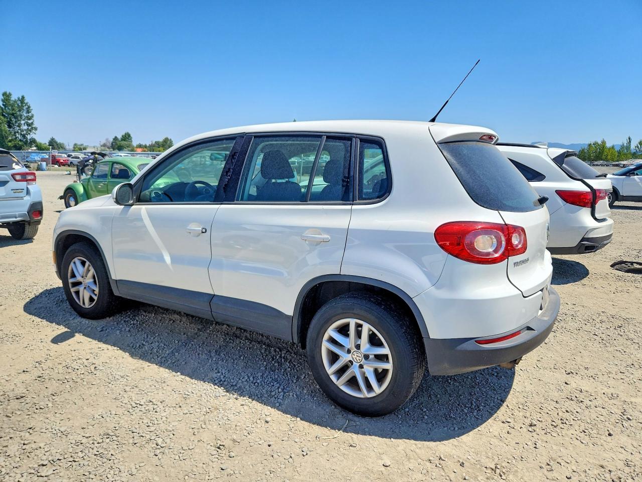2011 VOLKSWAGEN TIGUAN