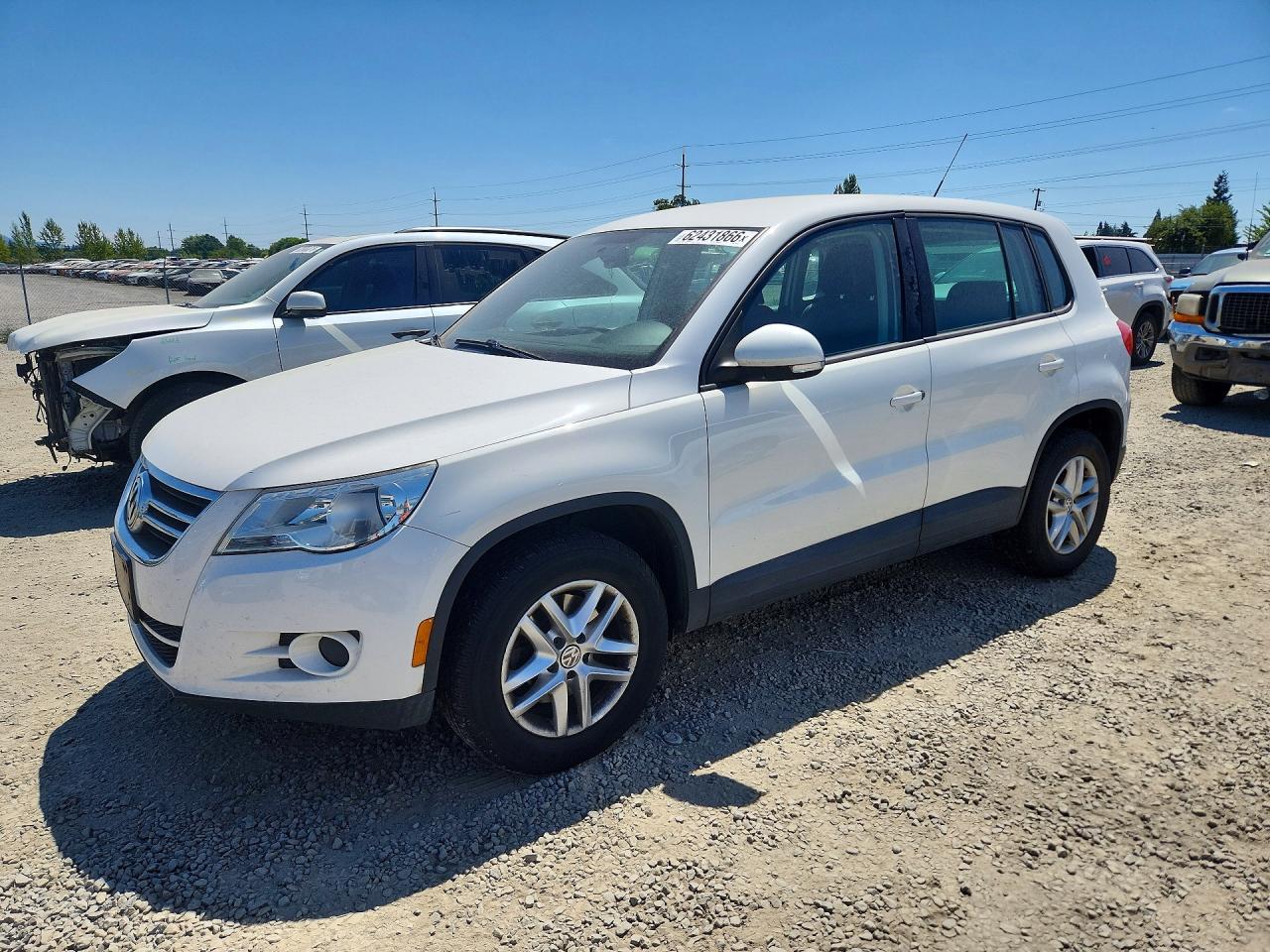 2011 VOLKSWAGEN TIGUAN
