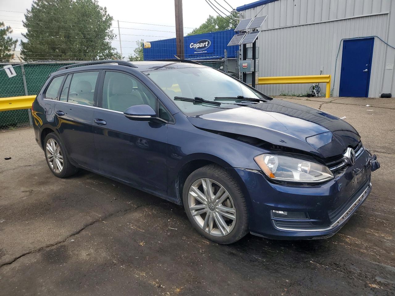 2015 VOLKSWAGEN GOLF
