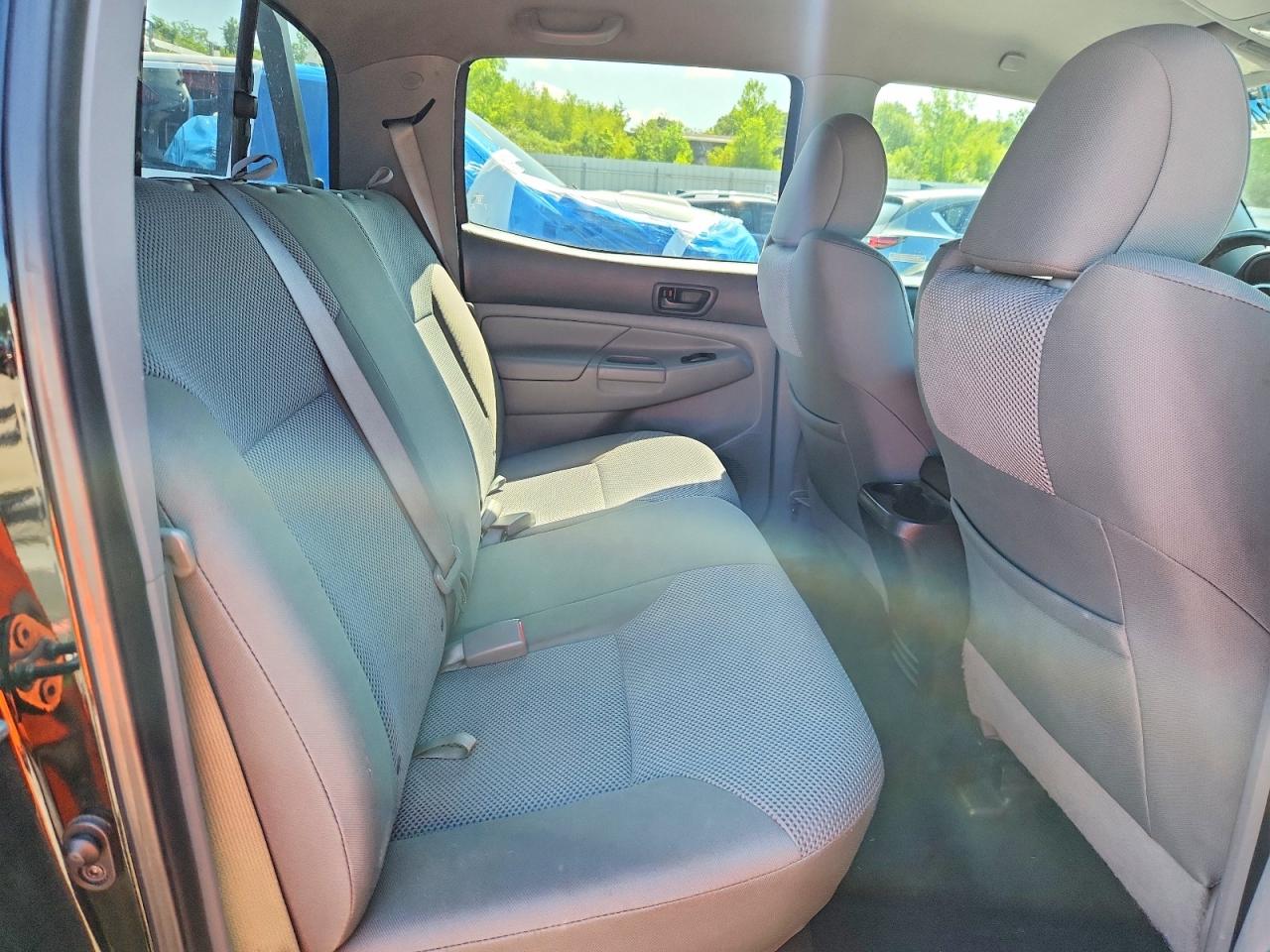 2014 TOYOTA TACOMA