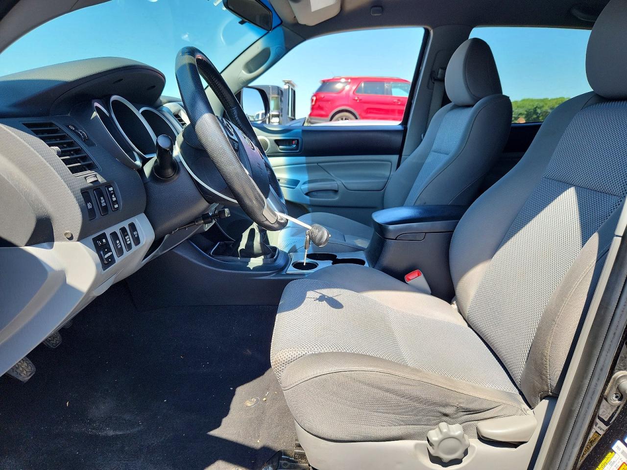 2014 TOYOTA TACOMA