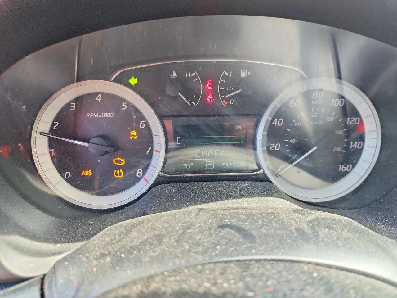 2013 NISSAN SENTRA