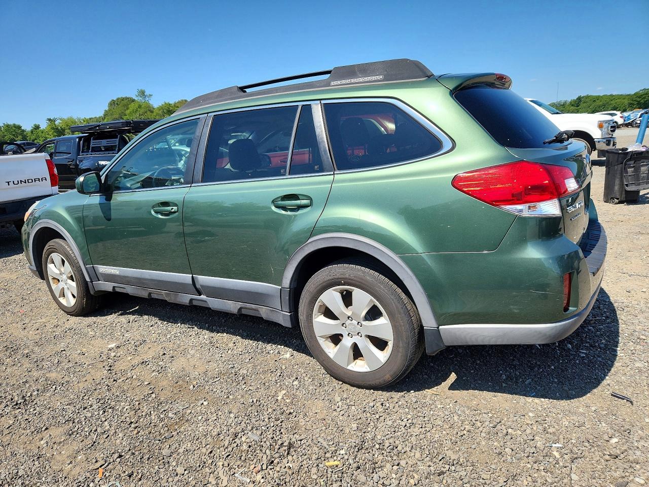 2012 SUBARU OUTBACK