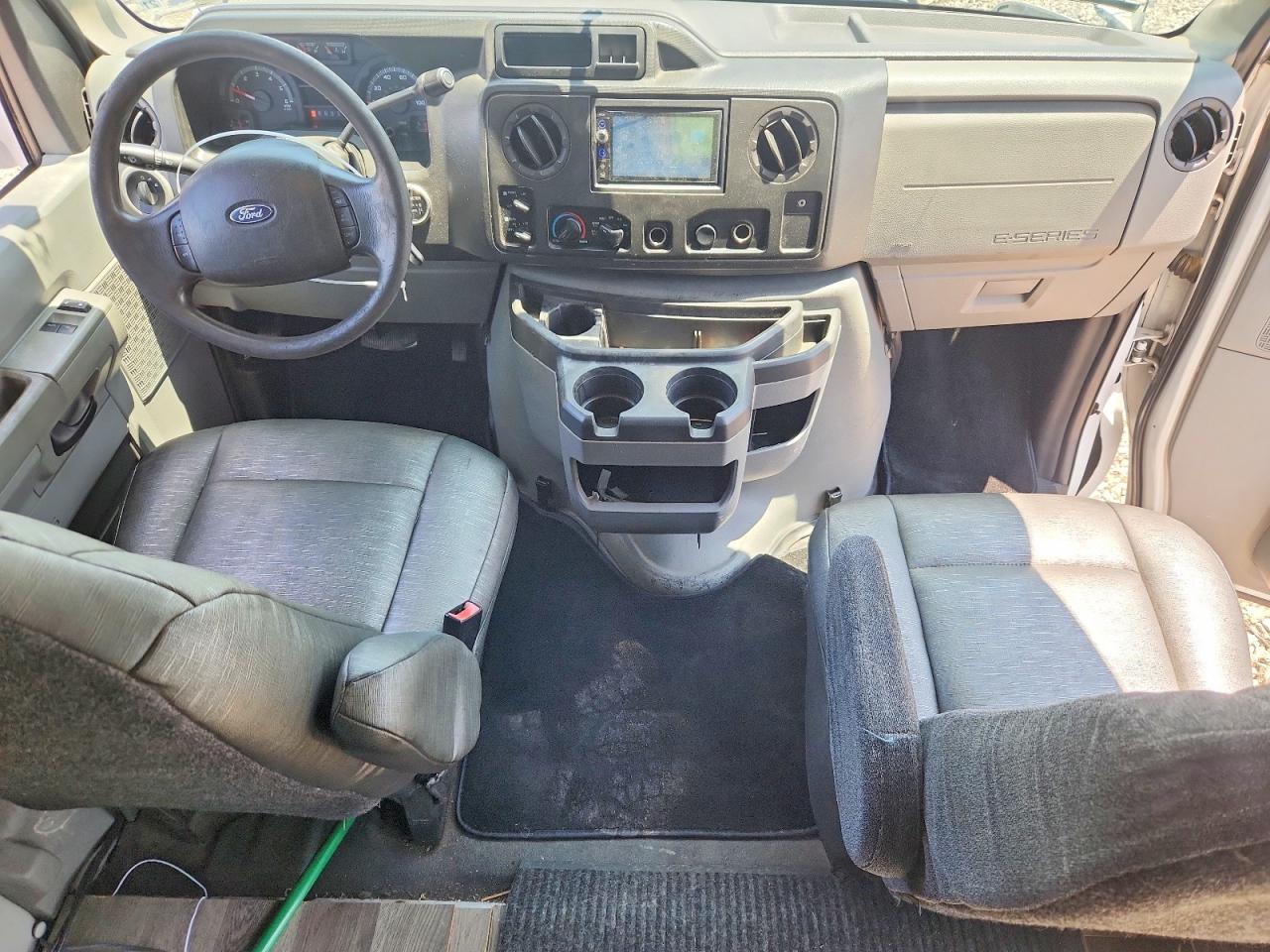 2013 FORD ECONOLINE