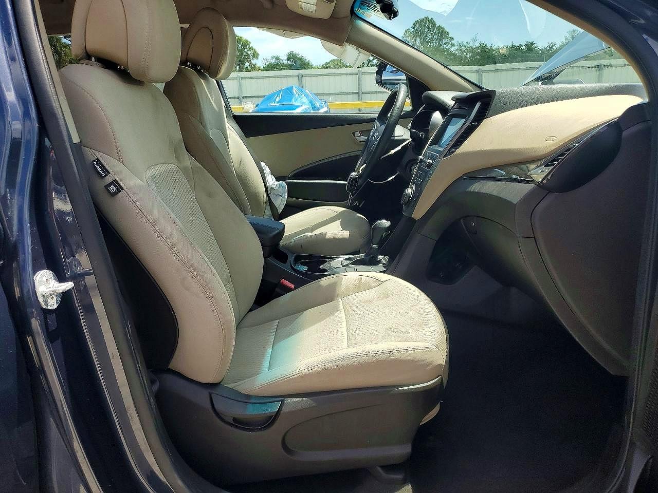2017 HYUNDAI SANTA FE
