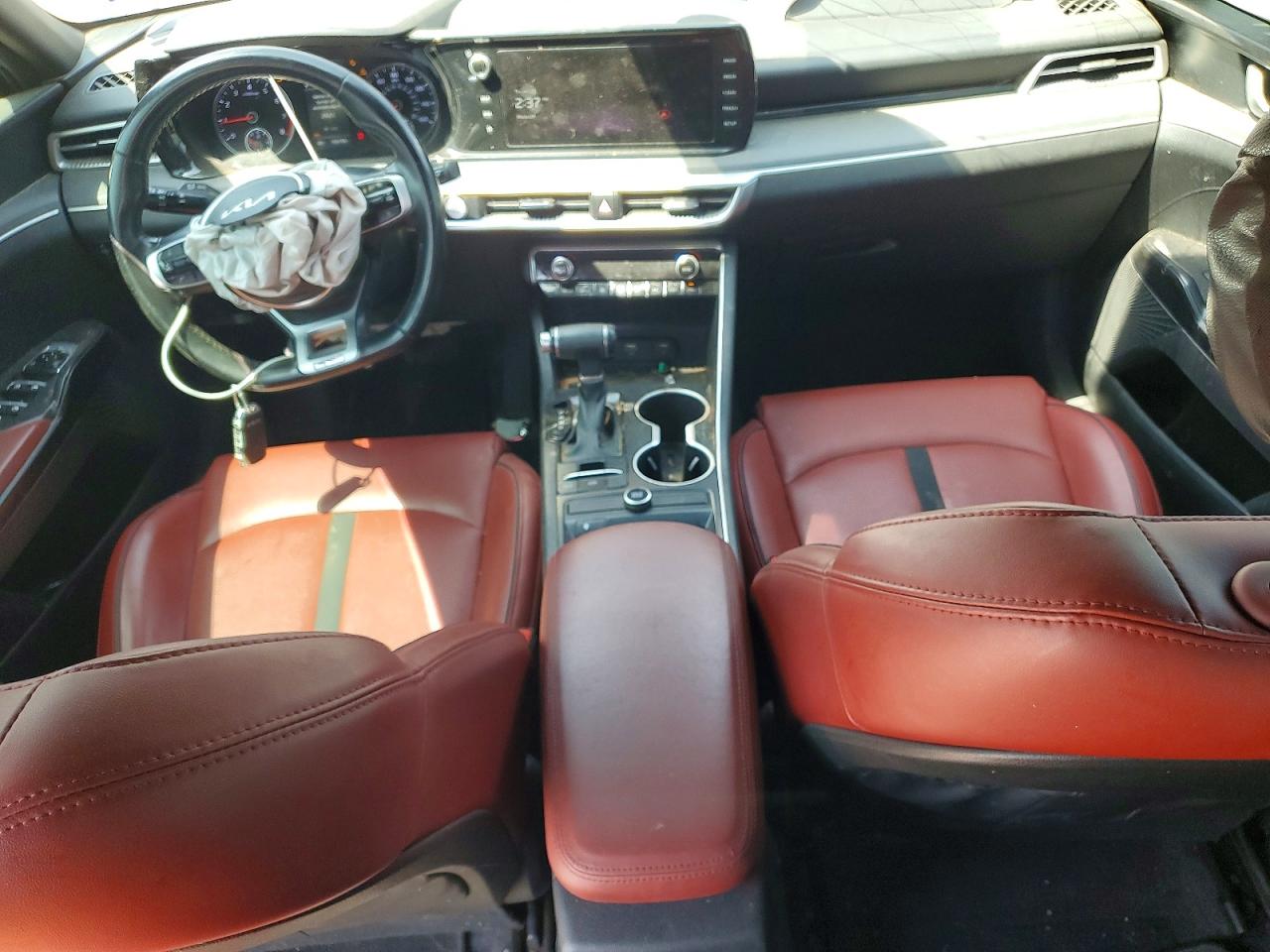 2023 KIA K5