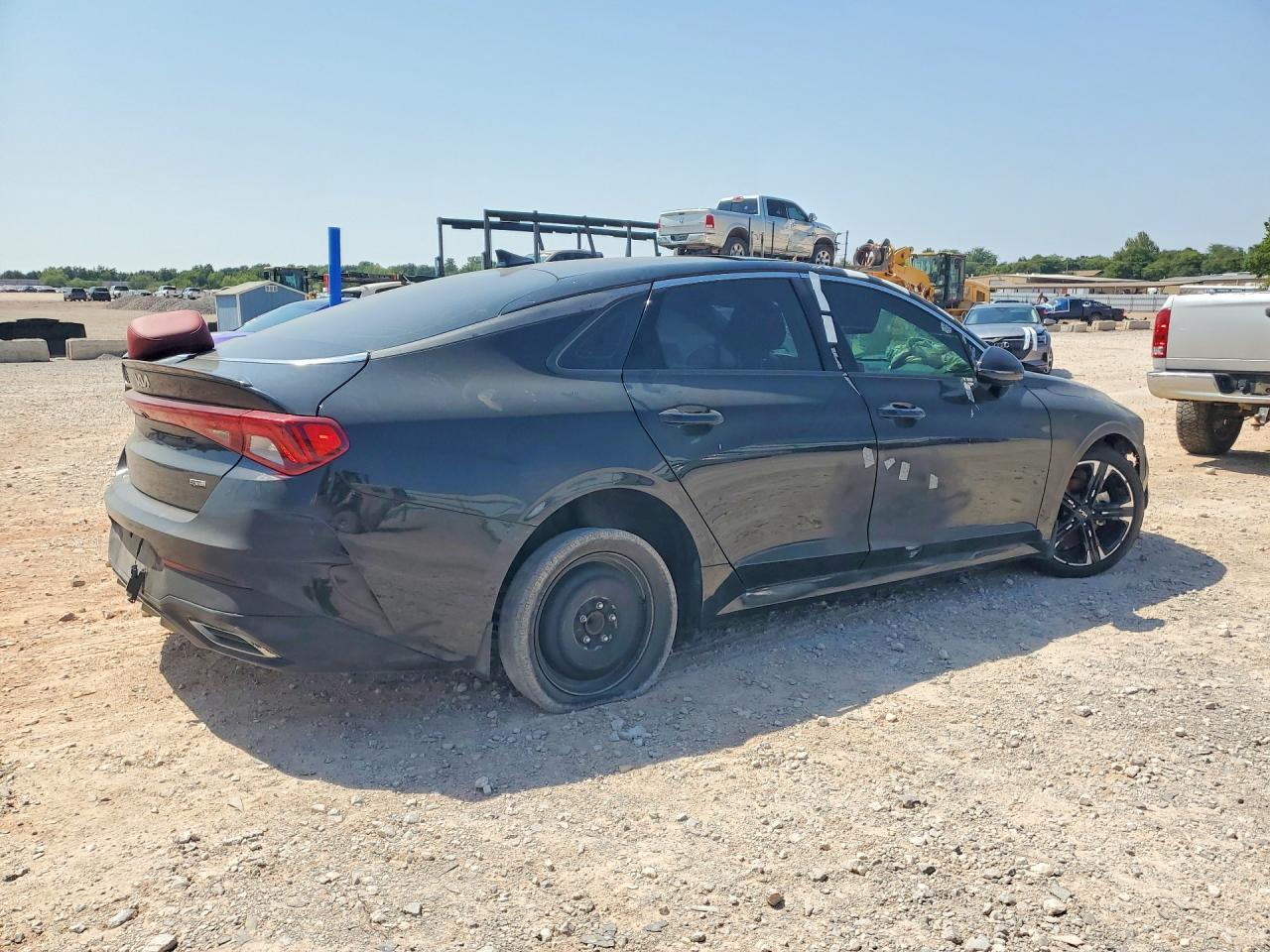 2023 KIA K5