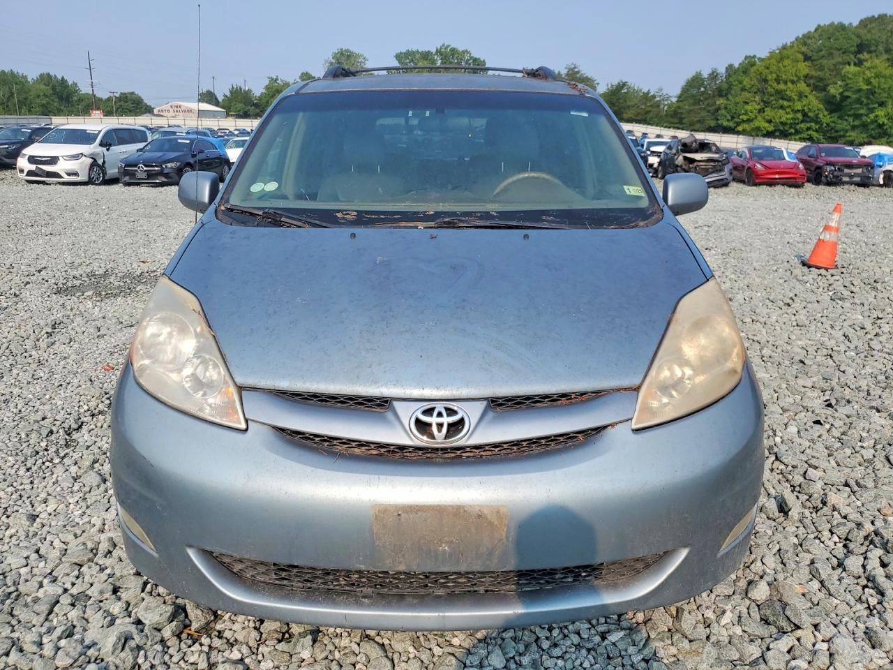 2008 TOYOTA SIENNA