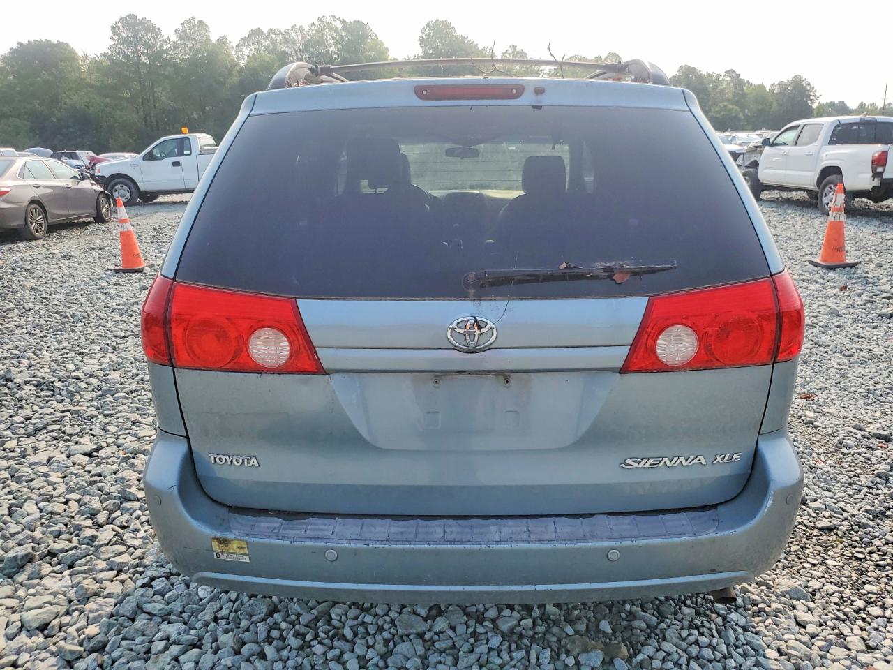 2008 TOYOTA SIENNA